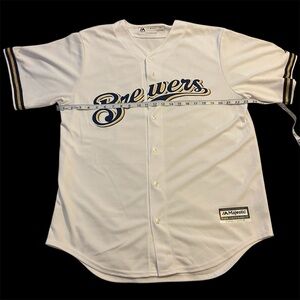 Milwaukee Brewers-Christian Yelich Majesty jersey -men’s sz lg. Worn once! B29